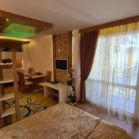 Sweet 2 * Σάνι Μπιτς