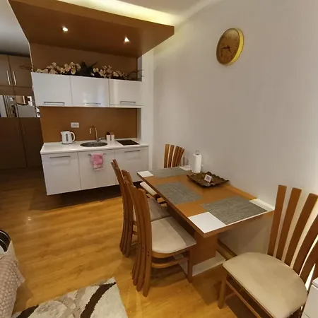 Sweet 2 Σάνι Μπιτς